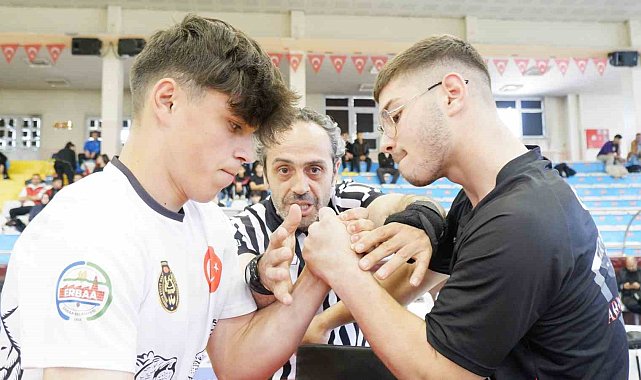 Genç bilekler, Erzurum'da yarışıyor