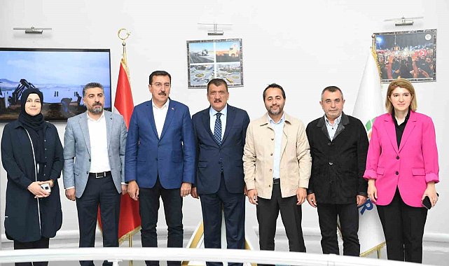 Gürkan: "Malatya 28 Mayıs'ta Cumhurbaşkanımızın arkasında Beydağı gibi dimdik duracak"