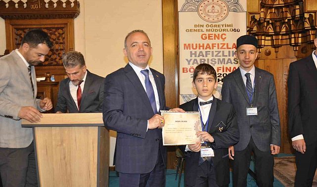 Hafızlık BölgeYarışması'nda Birinci Tortum'dan