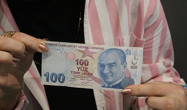 Hatalı basım 100 lirayı, 100 bin liradan satışa çıkardı