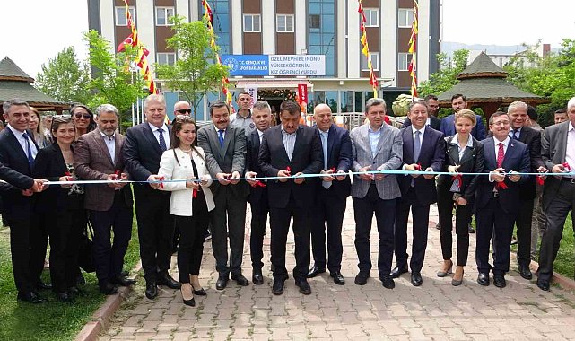 İnönü Üniversitesine 2 yurt bağışı