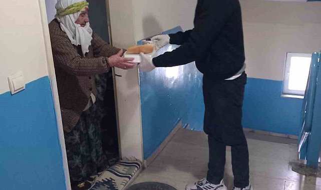 Kars Belediyesi'nden evde bakım hizmeti