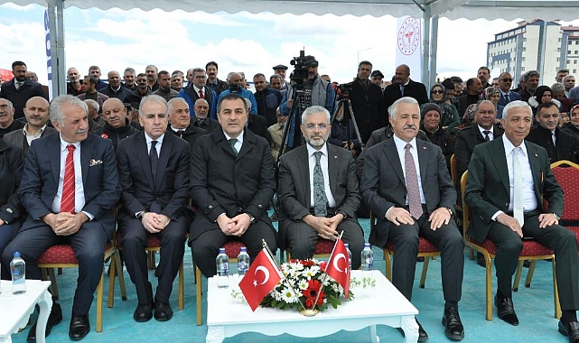 Kars'ta 500 yataklı Bölge Hastanesi'nin temeli atıldı