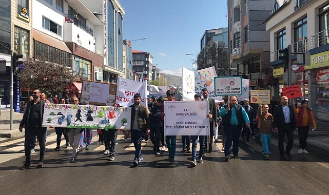 Kars’ta farkındalık yürüyüşü yapıldı