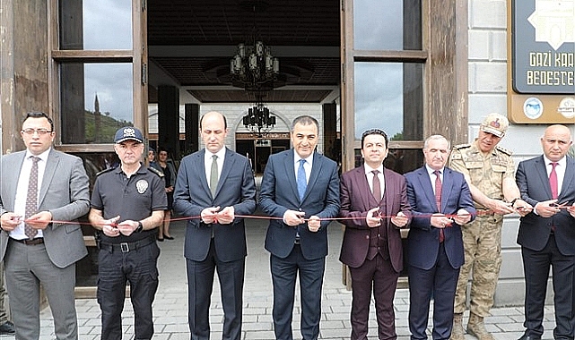 Kars'ta mahkumların el emekleri sergilendi