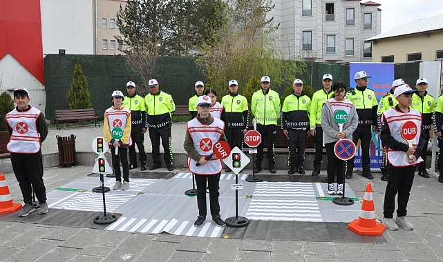Kars'ta milli radar sistemi dikkatleri çekti
