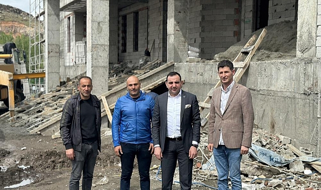 Kaymakam Karakaş okul inşaatında incelemelerde bulundu