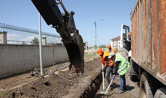 Malazgirt'te doğalgaz çalışmaları başladı