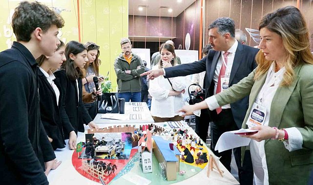 Öğrenciler Sıfır Atık için yarıştı