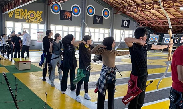 Okul Sporları okçuluk il şampiyonası Erzurum’da yapılıyor