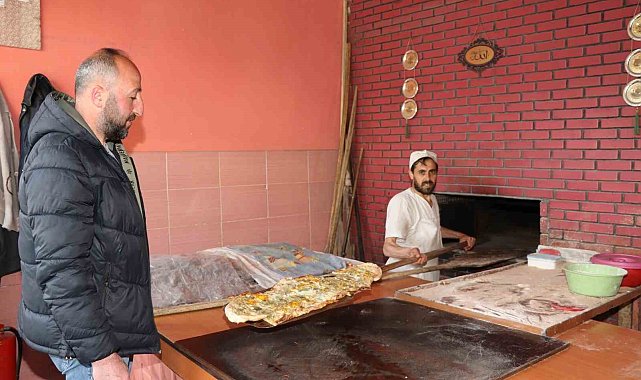 Oltu yağlısı lezzetiyle parmak ısırtıyor