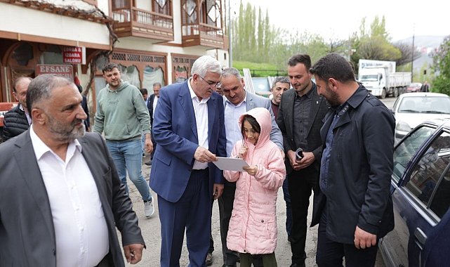 Öz'den AK Parti teşkilat mensuplarına teşekkür