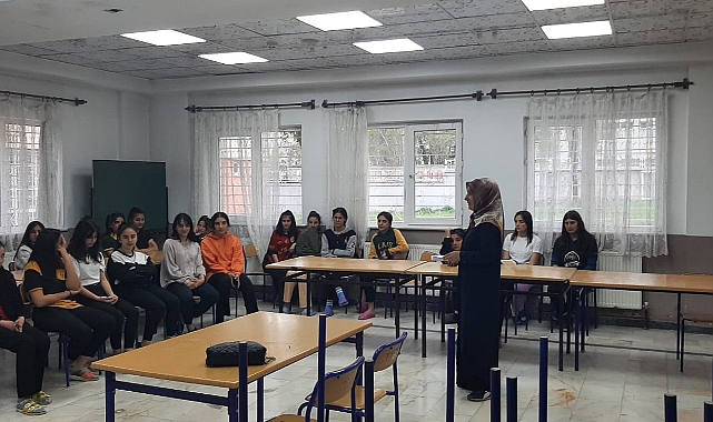 Pansiyonda kalan öğrencilere  değerler eğitimi  anlatıldı