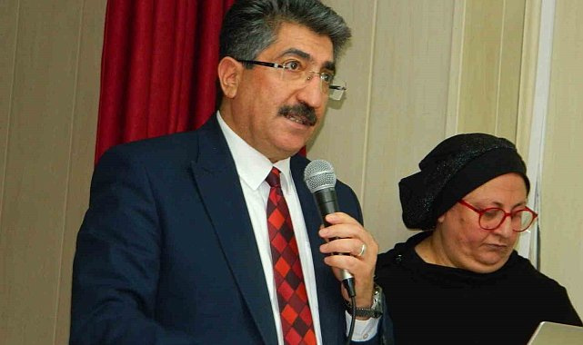 Posof'ta "Ahlak ve Değerlerimiz Eğitimi " konferansı