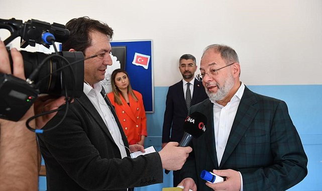 Recep Akdağ: "Huzur içinde bir seçim yaşıyoruz"