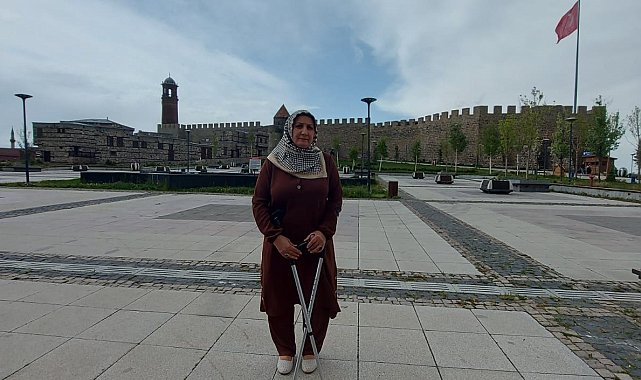 Şehit annesinden tepki: "Biz vatan sağ olsun diyoruz, onlar Öcalan'a, Selahattin'e özgürlük diyorlar"