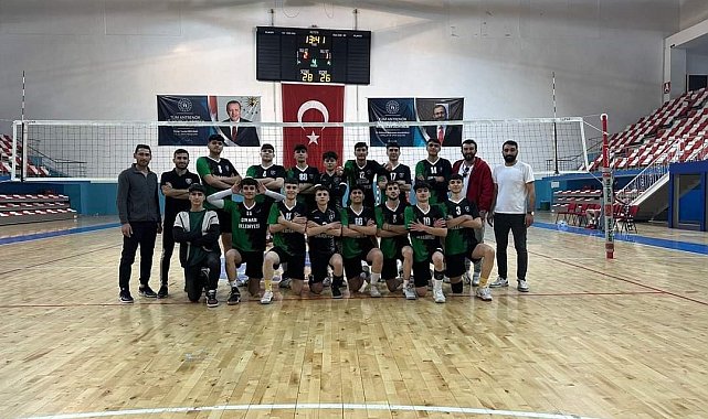 Solhan'ın voleybol takımı Türkiye finallerinde