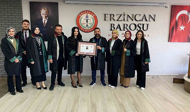 Stajyer avukatlar ruhsatnamelerini aldılar