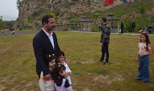 Tatvan'da bölgenin en büyük mesire alanı hizmete açıldı