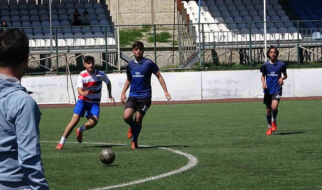 Tatvan'da Gençlik Haftası müsabakaları