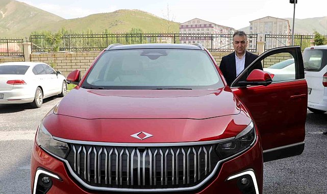 Türkiye'nin yerli ve milli aracı Bitlis'te tanıtıldı