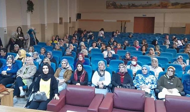 Usta öğreticilerine 'Türk Edebiyatında Aile' eğitimi verildi