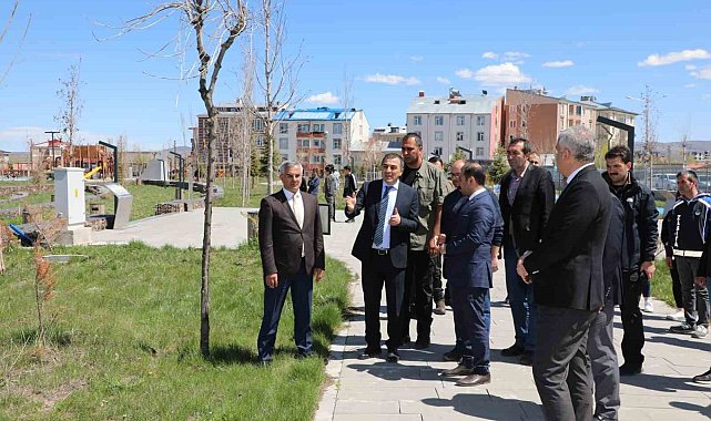Vali Türker Öksüz belediye çalışmalarını inceledi