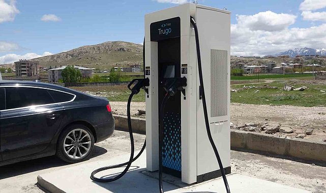 Van'da TOGG heyecanı: Şarj istasyonları kuruldu