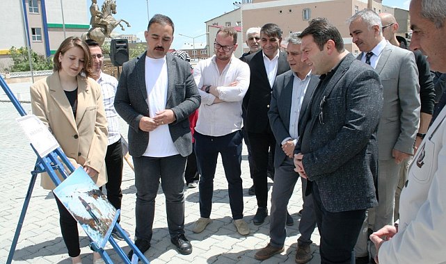 'Benim Gözümden Bulanık' konulu fotoğraf sergisi açıldı