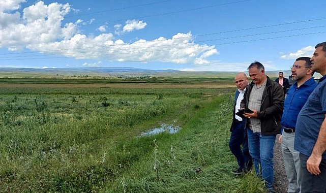 AK Parti milletvekili Çalkın, doludan zarar gören Akyaka'da