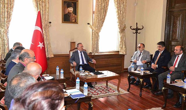 Ardahan'da Eğitime Destek Platformu Toplantısı yapıldı