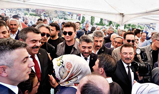 Bakan Tekin'den bayramlaşma programı