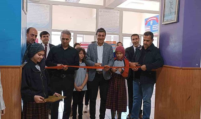 Bingöl'de öğrencilerden yıl sonu sergisi