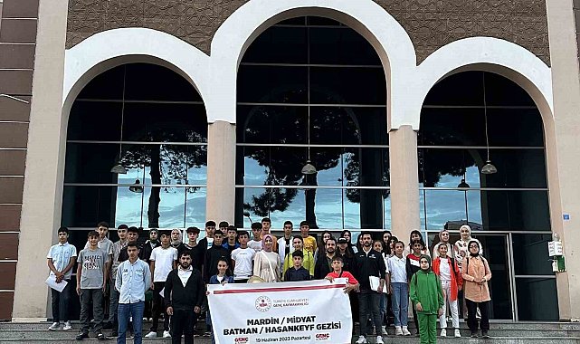 Bingöllü öğrenciler Batman ve Mardin'i gezecek