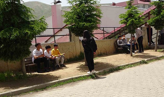 Bitlis'te 7 bin 66 öğrenci LGS için ter döktü