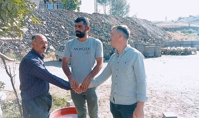 Bitlis'te kurban pazarında fiyatlar yüksek, satışlar düşük