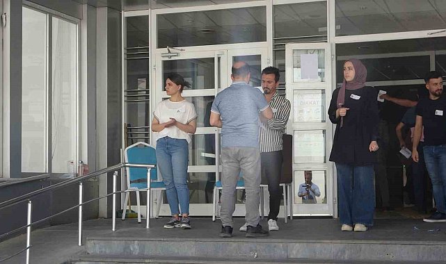 Bitlis'te öğrencilerin YKS heyecanı