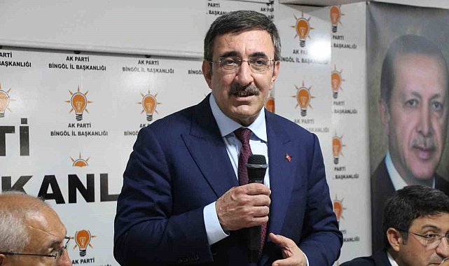 Cumhurbaşkanı Yardımcısı Yılmaz: "Yeni yüzyıla yakışır bir şekilde milletimize ve ülkemize hizmet edeceğiz"