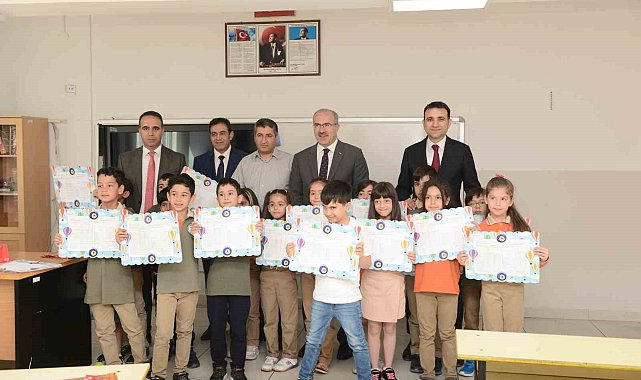 Elazığ'da 137 bin öğrenci karne aldı