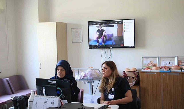 Elazığ'da gebe okulu uzaktan eğitim programı sürüyor