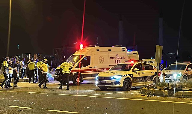 Elazığ'da hafif ticari araç ile otomobil çarpıştı: 2 yaralı