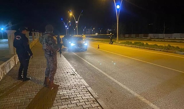 Erzincan'da çeşitli suçlardan aranan 18 şüpheli yakalandı