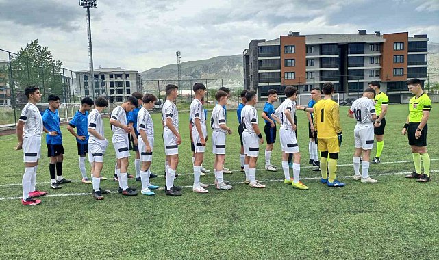 Erzincan'da U15 Türkiye Şampiyonası düzenleniyor