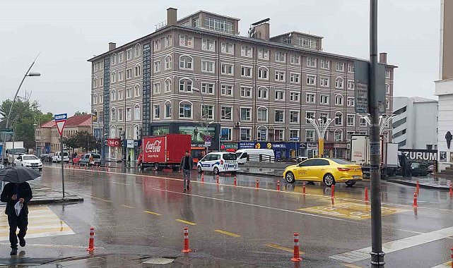 Erzurum yağmura teslim