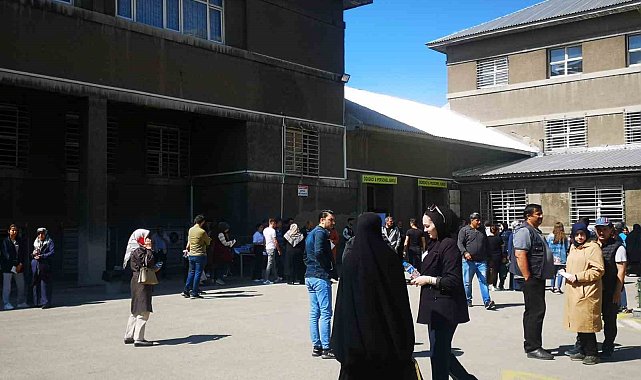 Erzurum'da büyük sınav maratonu başladı