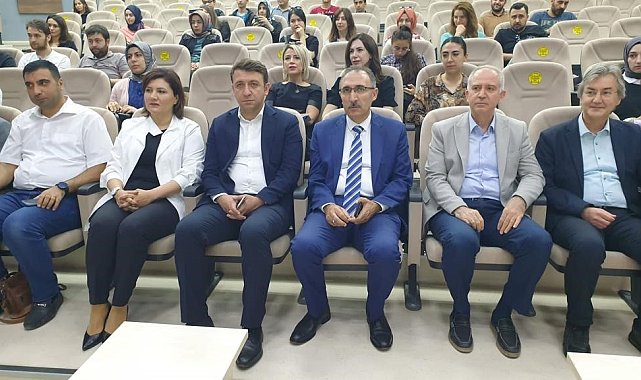 FÜ'de akademik gelişim eğitimi verildi