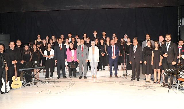 Güzel Sanatlar Lisesi öğrencilerinden konser