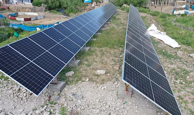İran sınırındaki köyde güneş enerjili sistemle her eve su ulaşıyor