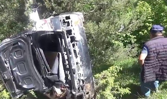 İspir'de otomobil şarampole yuvarlandı: 1 ölü, 2 yaralı