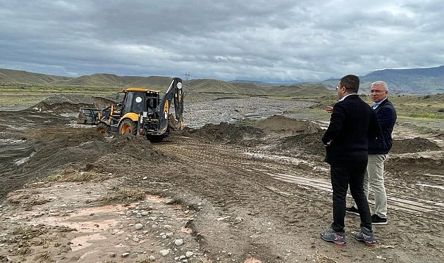 Kağızman'da hasar gören köprü ve menfezler onarılıyor